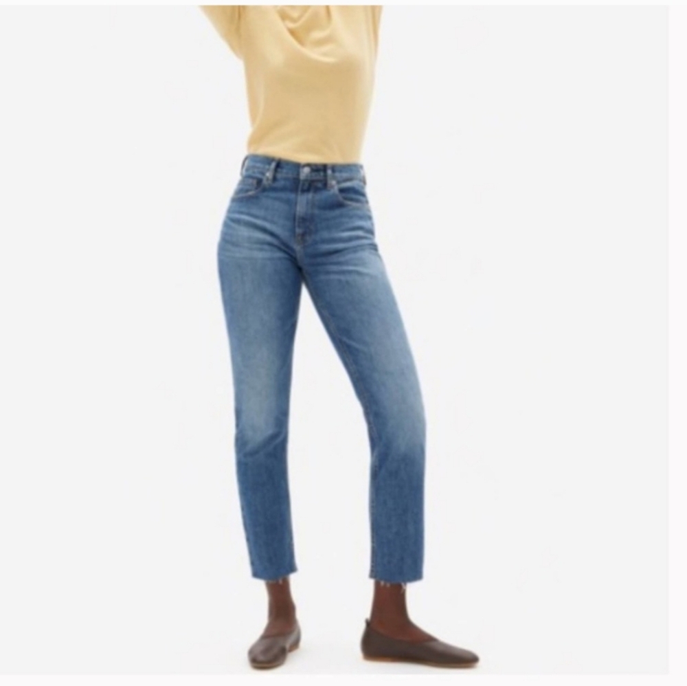 Everlane Cheeky Raw Hem Jean